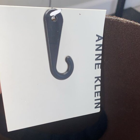 Brown wide-brimmed hat by Anne Klein - Picture 4 of 6